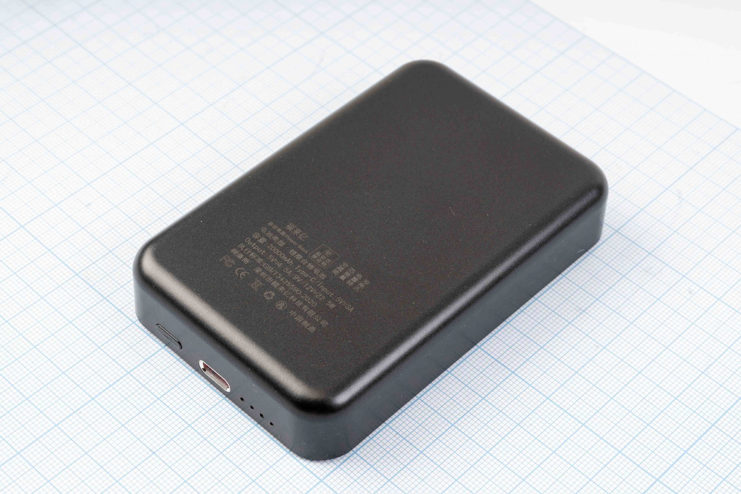 (УЦІНКА) Повербанк з безпровідною зарядкою 20000 mAh, магніт Magsafe, 22.5W, прозора панель