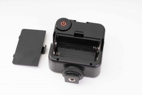 Ліхтар накамерний W49, відео світло, дві батарейки АА, 5.5W, 6000К
