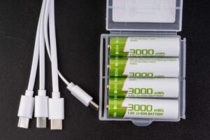 Акумулятор-батарейка пальчикова, АА 1.5V 3000 mWh Type-C, комплект 4 шт + кабель