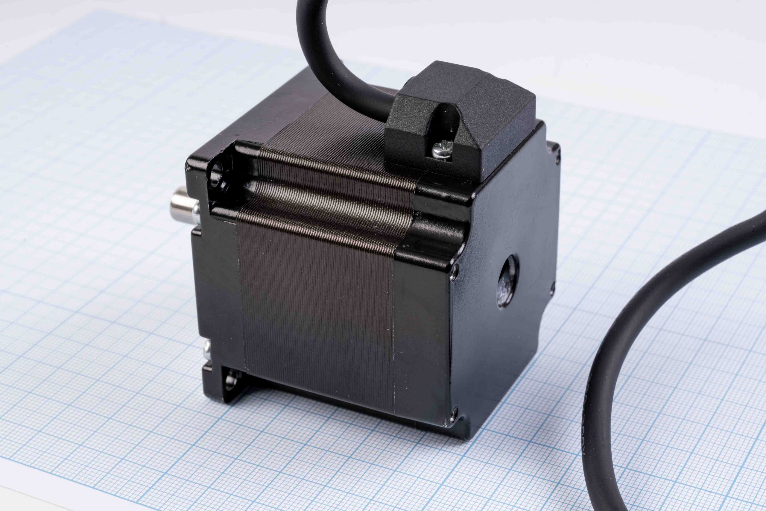 Кроковий двигун трифазний Nema23(57) Times Brilliant 57HCY56AL3-TFA 0.9Nm, 5.8А