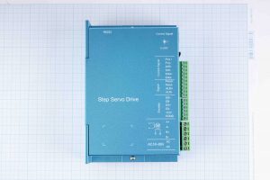 Драйвер серводвигуна гібридний ZDM-2HA865