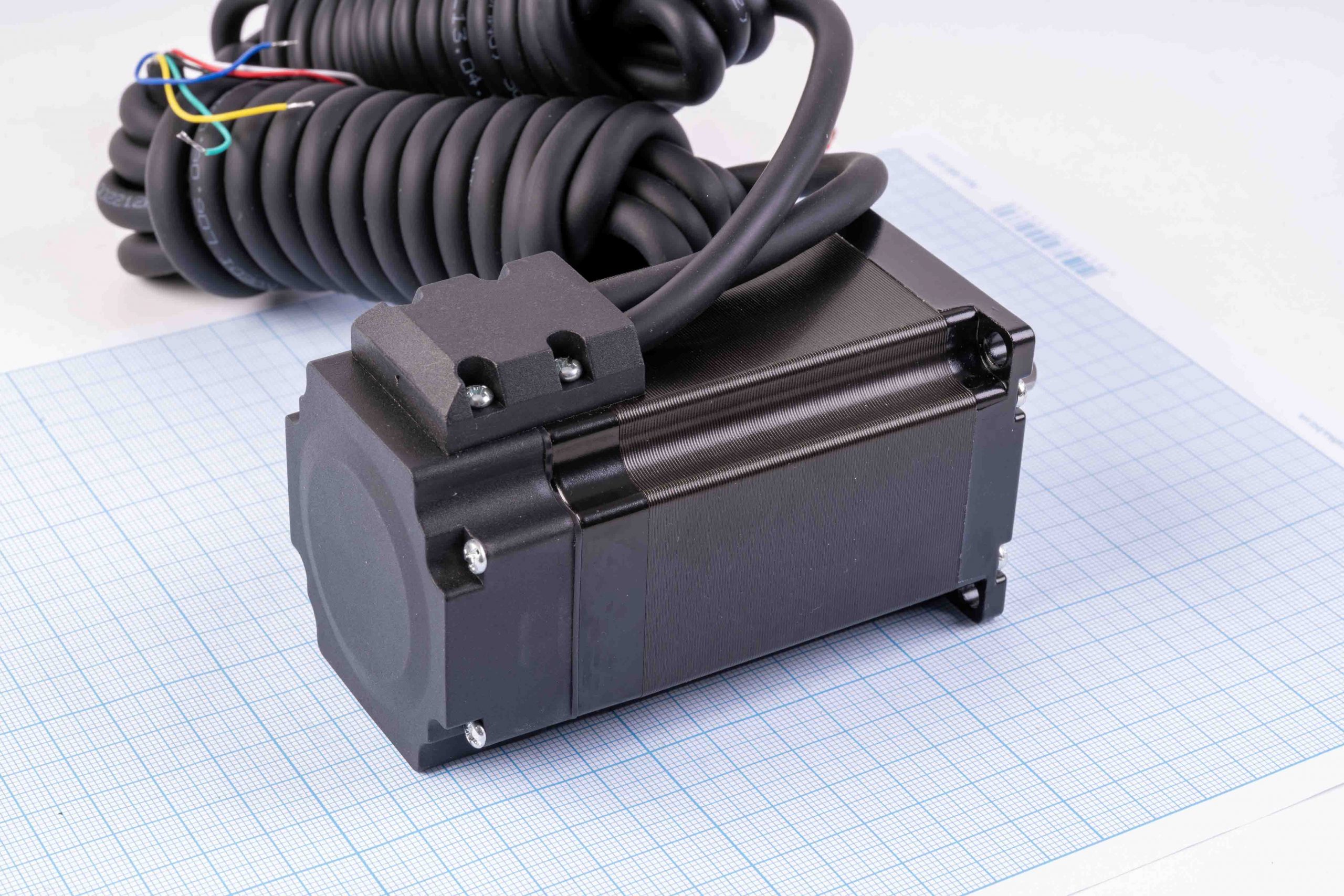 Кроковий двигун з енкодером Nema23(57) CNYOHO 57BYGH82EC-1000 2.5Nm, 3.0А + гібридний серводрайвер CNYOHO HBS57, кабель 300 см