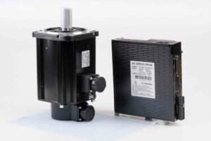 Серводвигун з гальмом 130AST-AC14615 Z1(2300W, 14.6 Nm) + серводрайвер TH-T3D-L30A-RABF-B 220V/15A