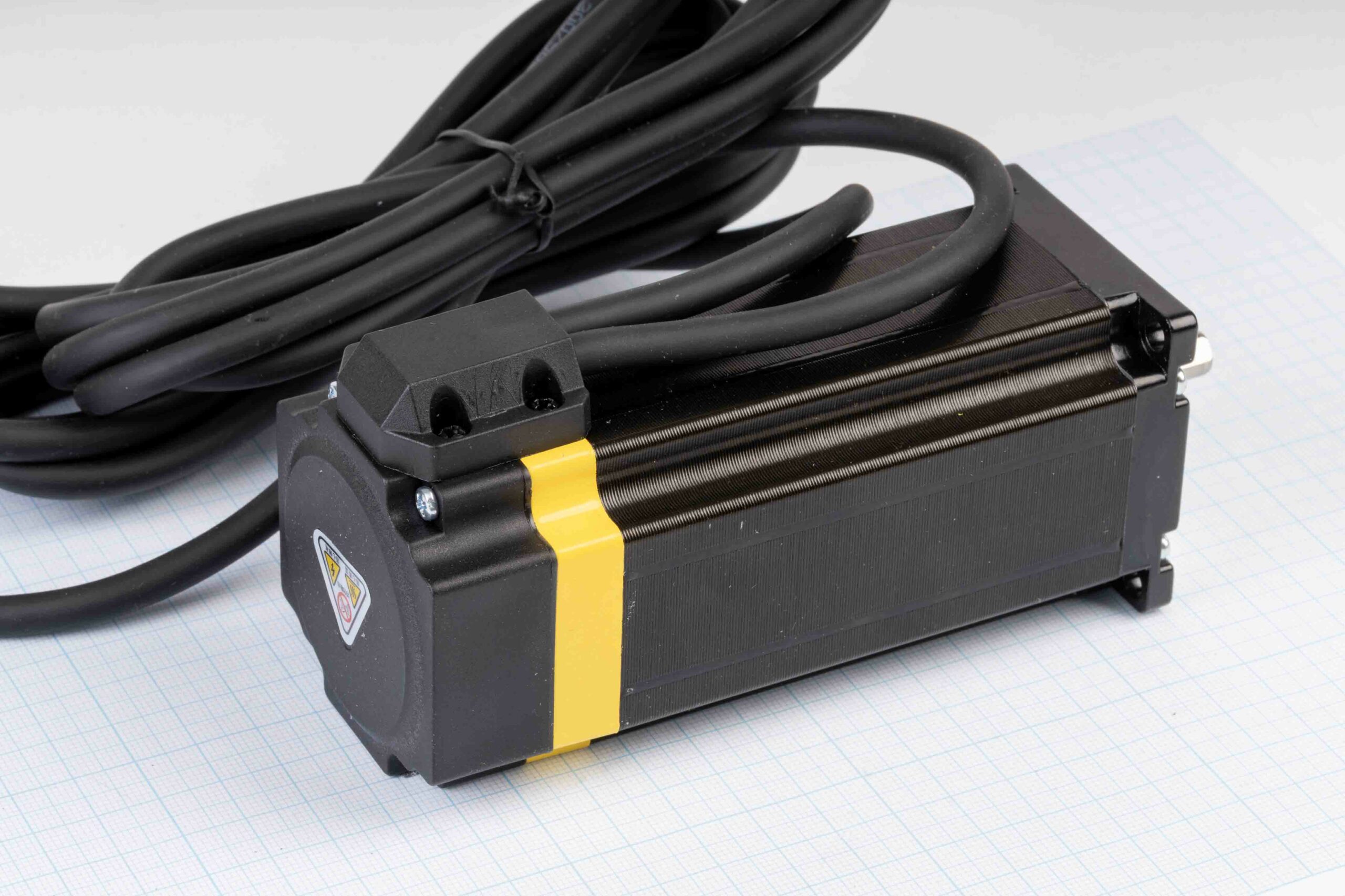Кроковий двигун з енкодером Nema23(57) 57EBP143ALC-TF0 3 Nm, 4A