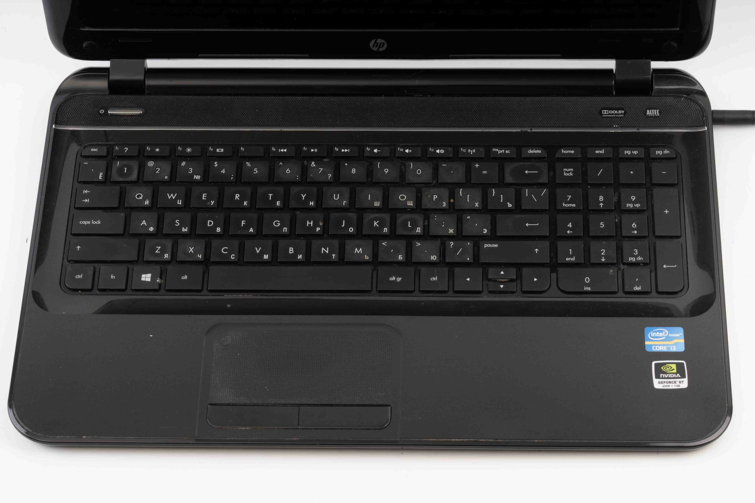 Ноутбук HP Pavilion 15-b183sr 15.6" / Intel Core i3 / NVIDIA GeForce GT 630M 1GB (Б/У)